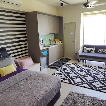 Mufasa Suites At Tamarind Suites With Wifi Netflix Coway Level 8 Cyberjaya Dış mekan fotoğraf